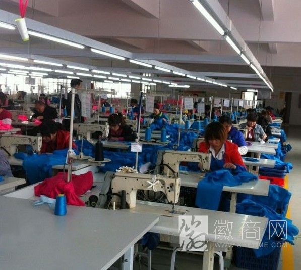 安庆市凯奥服饰有限公司 缝纫车间