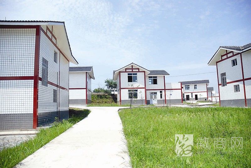 世界银行 徽州古村建设<a href='display.asp?id=11899' target='_blank'>新农村</a>