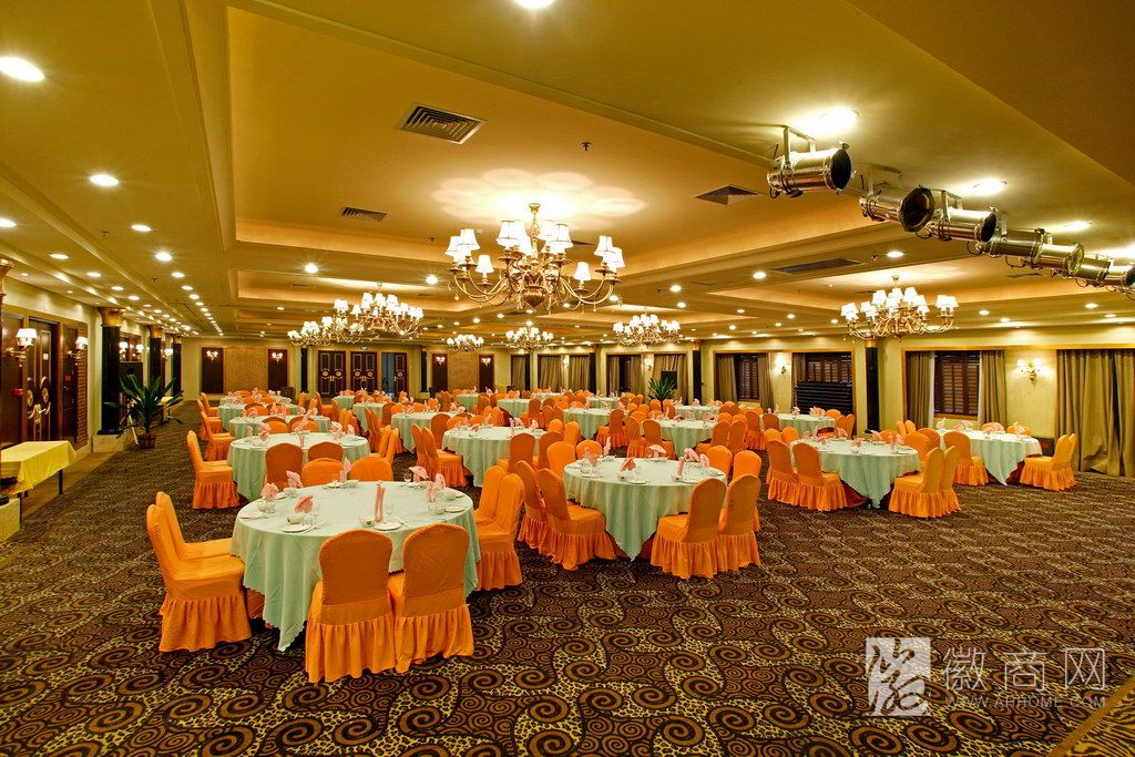 五星<a href='display.asp?id=18084' target='_blank'>酒</a>店场地费 年会经济 合肥