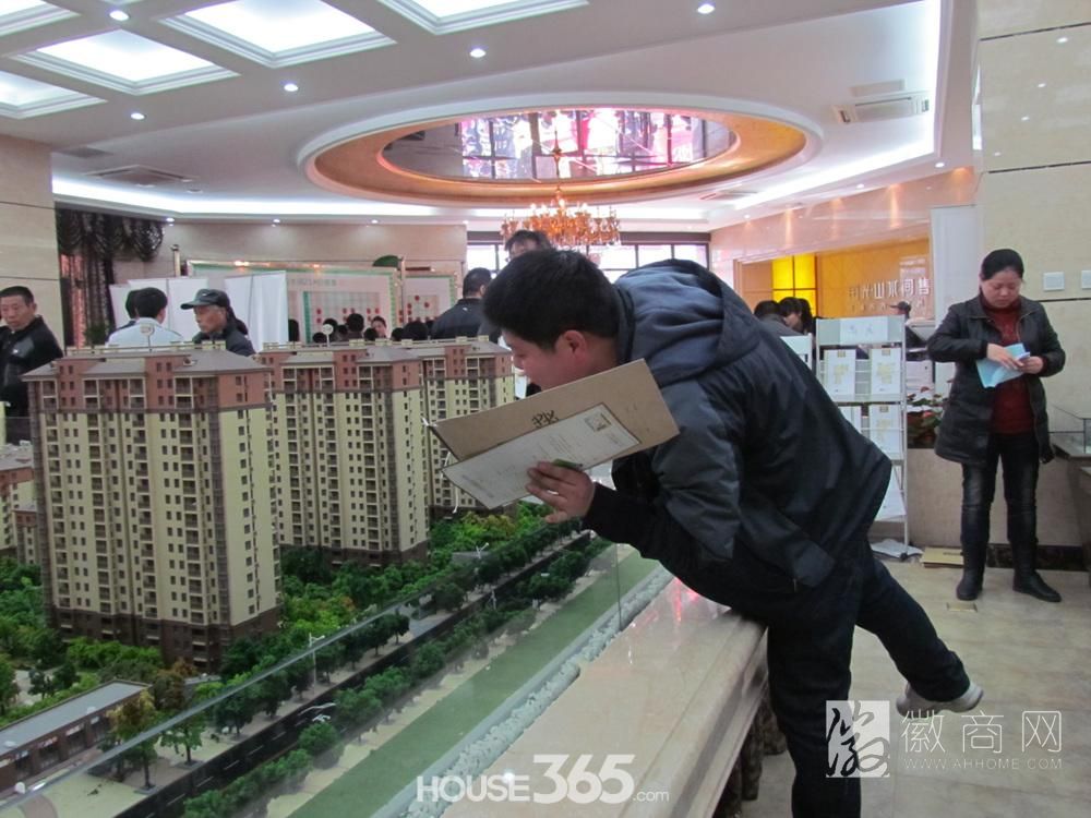 <a href='display.asp?id=14151' target='_blank'>合肥楼市</a> <a href='display.asp?id=12005' target='_blank'>合肥房价</a>