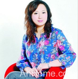 丁和平 安徽食为先<a href='display.asp?id=18084' target='_blank'>酒</a>店集团 丁和平照片
