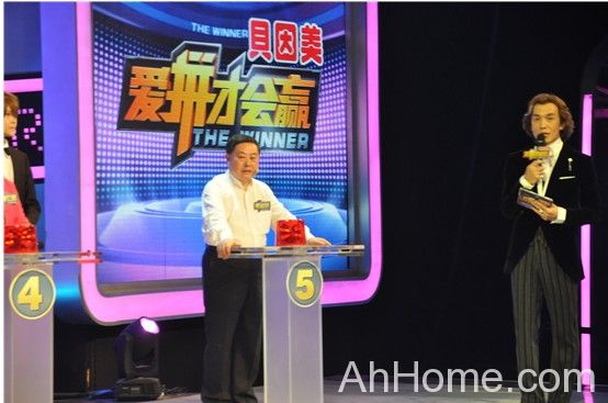 老乡鸡参加《爱拼才会赢》拼得1.29亿投资 束从轩参加爱拼才会赢