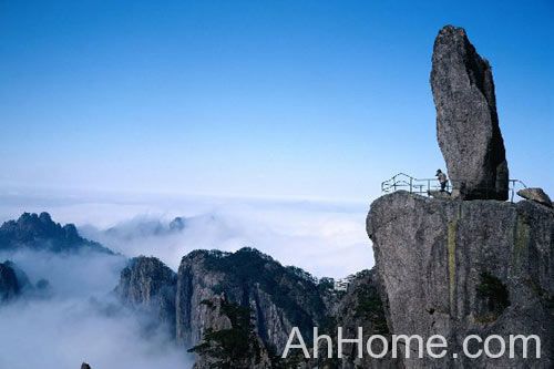 全国游客满意度调查 安徽<a href='display.asp?id=12239'  target='_blank'>黄山</a>景区