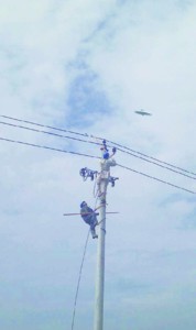 长丰电工无意中拍UFO 长丰UFO照片真假 合肥UFO