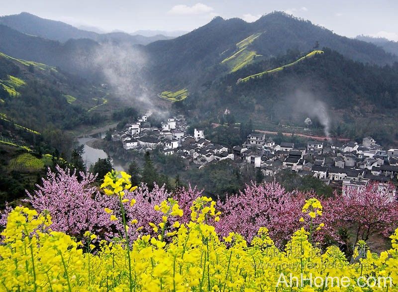 世界级黄金旅游带 皖南黄金旅游带 <a href='display.asp?id=8862' target='_blank'>安徽旅游</a>地区