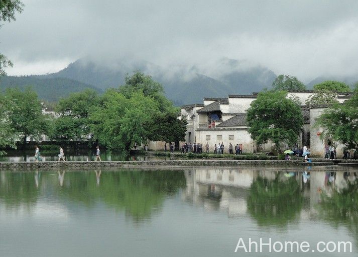 安徽建设<a href='display.asp?id=7602' target='_blank'>智慧旅游</a>示范单位 <a href='display.asp?id=8862' target='_blank'>安徽旅游</a>