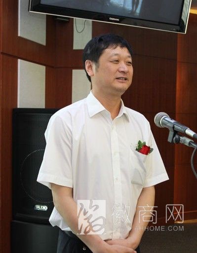 吴昭才 福建省安<a href='display.asp?id=18072' target='_blank'>徽商</a>会 吴昭才照片