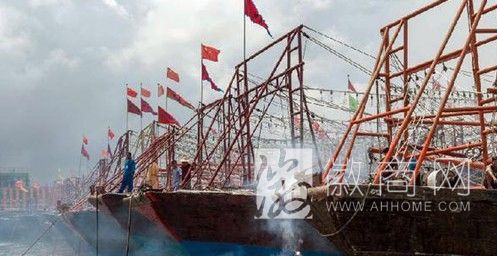 国务院印发船舶<a href='display.asp?id=11508' target='_blank'>工业</a>加快结构调整实施方案 船舶工业