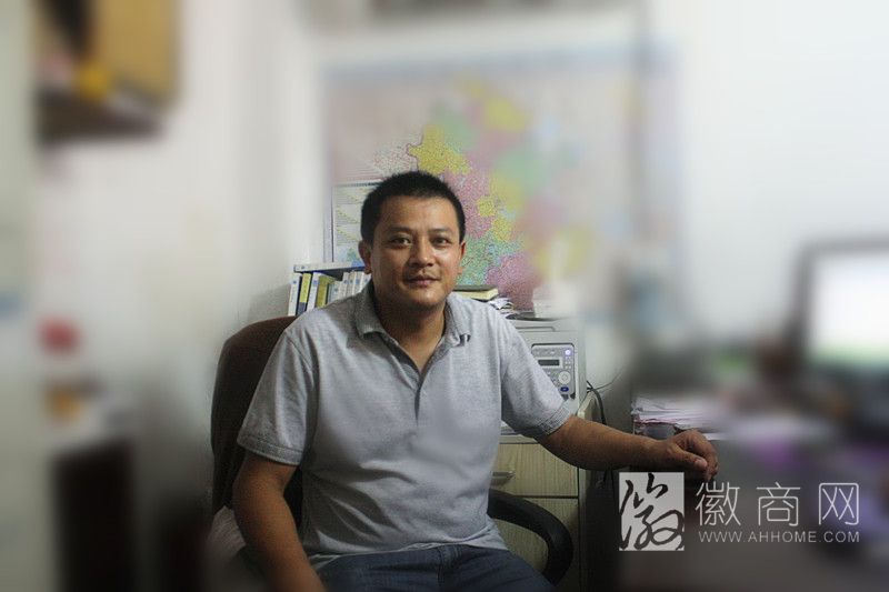 刘中敏 合肥汉杰包装<a href='display.asp?id=11513'  target='_blank'>机械</a>喷码有限公司
