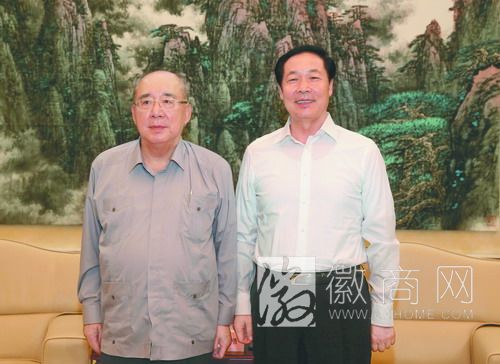 张宝顺会见吴伯雄 张宝顺与吴伯雄合影