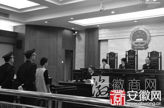 男孩长期被虐待后杀死父亲 宁国 判刑