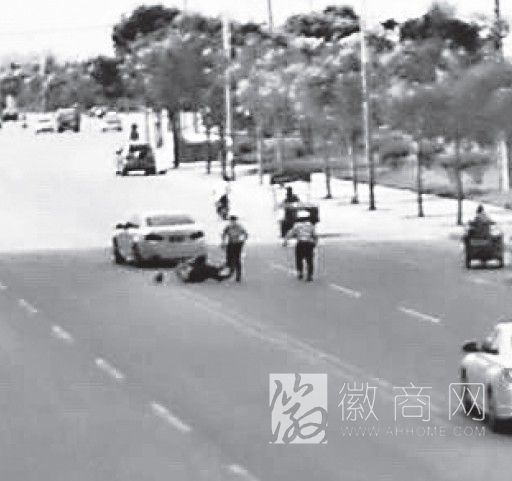 阜阳一宝马司机撞协警逃逸后找人顶包 宝马车突然加速逃逸并撞倒协警