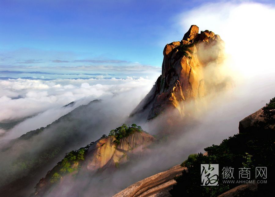 大学生文化<a href='display.asp?id=14028' target='_blank'>旅游</a>节 <a href='display.asp?id=18089' target='_blank'>天柱山</a> 万佛湖