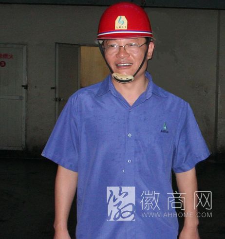 黄化锋 <a href='display.asp?id=11483'  target='_blank'>铜陵</a>化学<a href='display.asp?id=11508'  target='_blank'>工业</a>集团有限公司