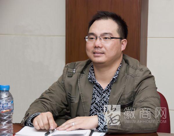 罗卫明 上海龙商<a href='display.asp?id=11781' target='_blank'>纺织</a>品有限公司 龙商<a href='display.asp?id=11781' target='_blank'>纺织</a>品罗卫明