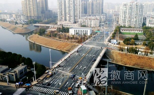 合肥<a href='display.asp?id=14024' target='_blank'>肥西</a>路与包公大道通车 跨南淝河大桥