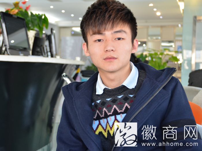 袁代军