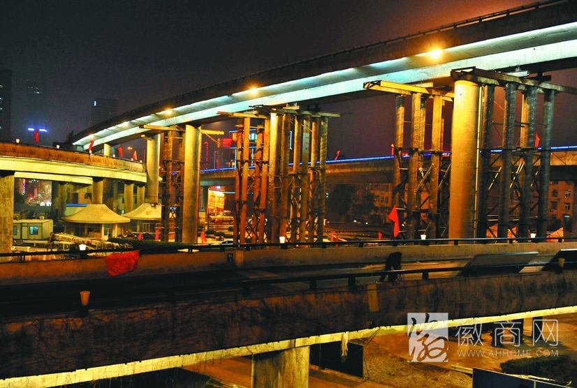 <a href='display.asp?id=7293' target='_blank'>合肥五里墩立交桥</a> 五里墩立交桥 通车