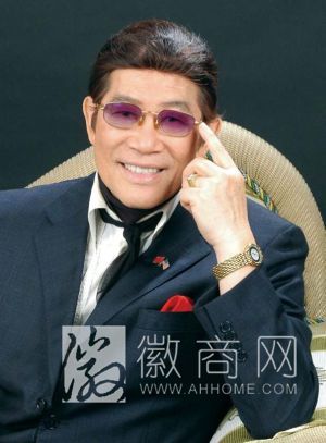 美国首位华裔市长黄锦波 合肥
