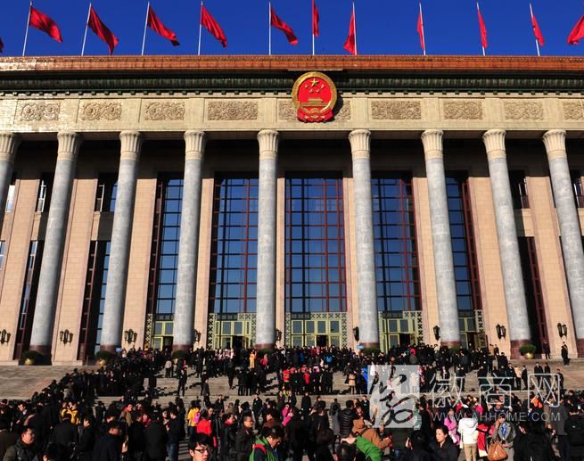 十二届全国人大二次会议 闭幕会 <a href='display.asp?id=13225' target='_blank'>李克强</a>