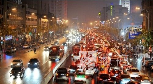 五一 合肥堵车