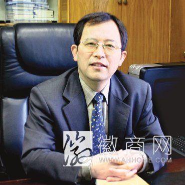 <a href='display.asp?id=7015' target='_blank'>韦江宏</a>自杀 <a href='display.asp?id=11483' target='_blank'>铜陵</a><a href='display.asp?id=11870' target='_blank'>有色金属</a>集团公司董事长韦江宏