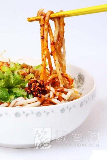 <a href='display.asp?id=11445'  target='_blank'>阜阳</a>格拉条 糯米网