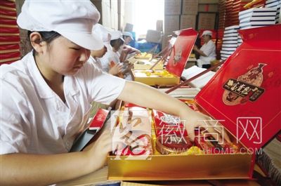 星级酒店：豪华月饼淡出市场  一家酒店比去年少了万盒订单