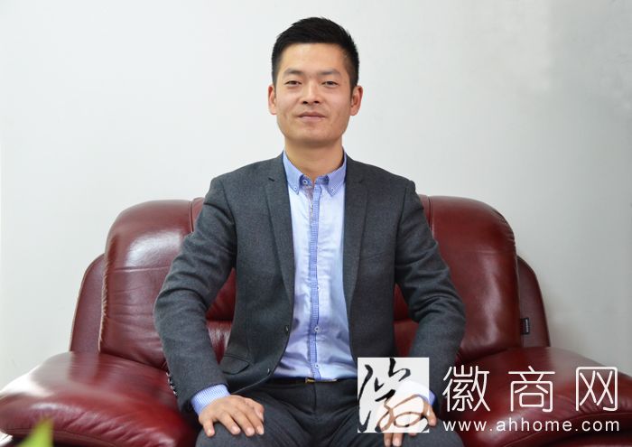 黄育松