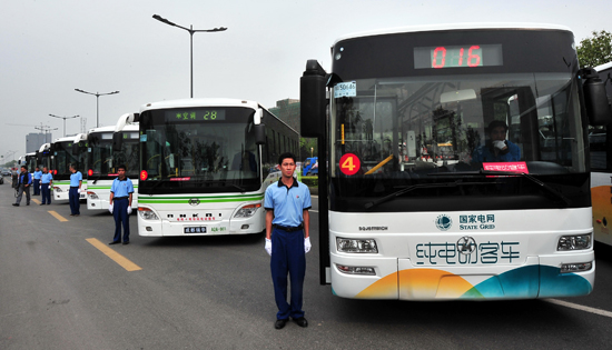 <a href='display.asp?id=11552' target='_blank'>蚌埠</a>电动公交车于本周四运营 真正的零噪音 零污染