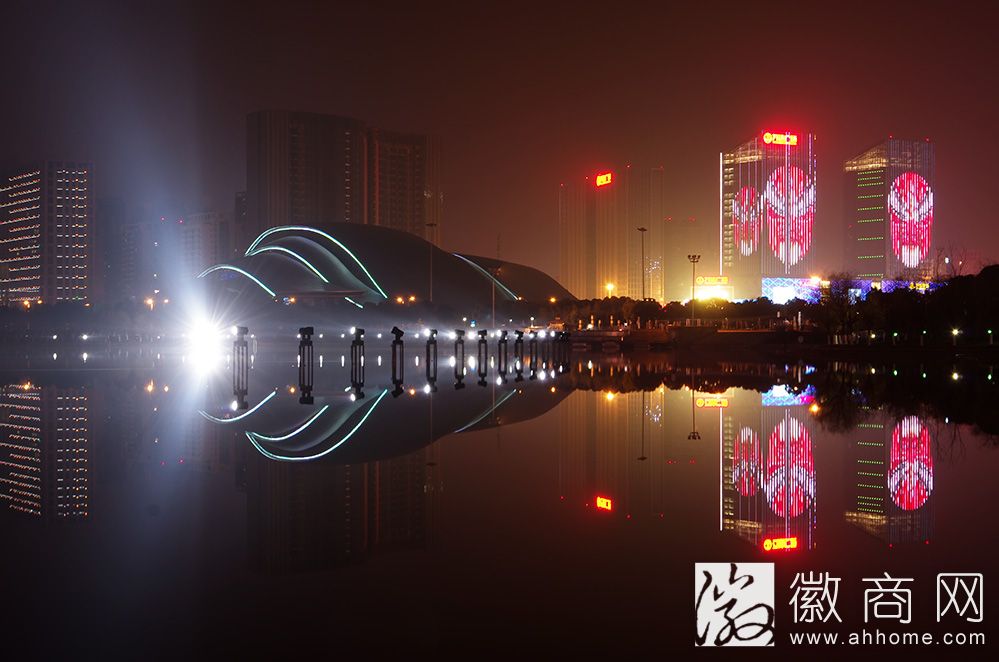 中国宜商城市百强城市:合肥排19位<a href='display.asp?id=11916' target='_blank'>芜湖</a>81位