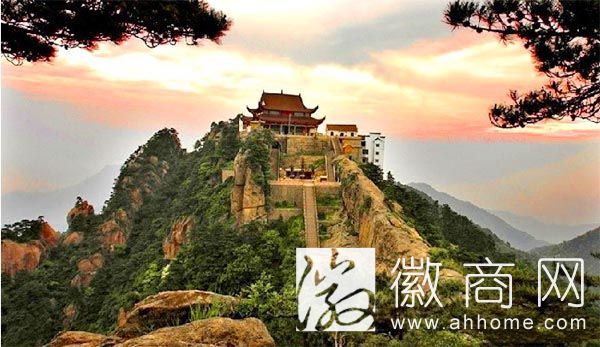 九华山推进<a href='display.asp?id=11484'  target='_blank'>O2O</a>游客随时随地预订 &ldquo;<a href='display.asp?id=11391'  target='_blank'>互联网+</a>旅游&rdquo;模式火热