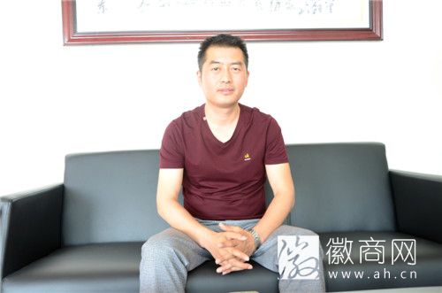 巨东保洁 王刚